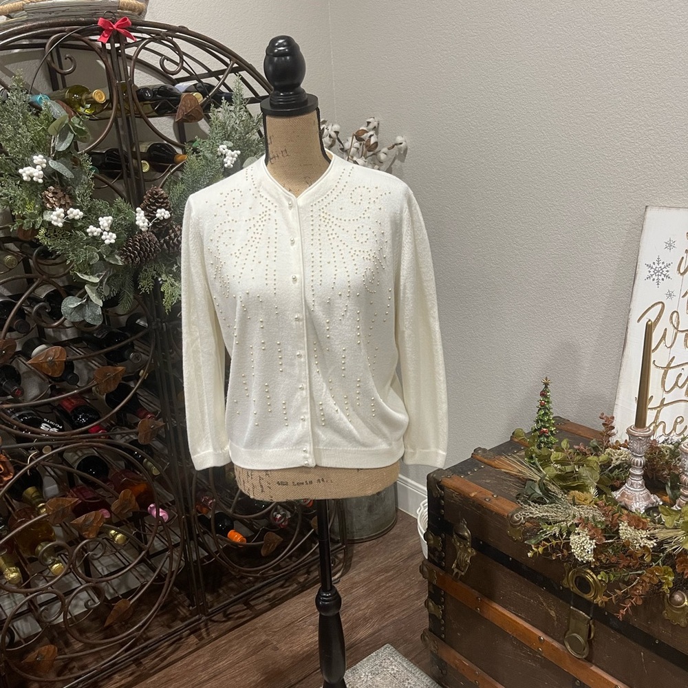 Bermuda Vintage Cream Cardigan with Beaded Design